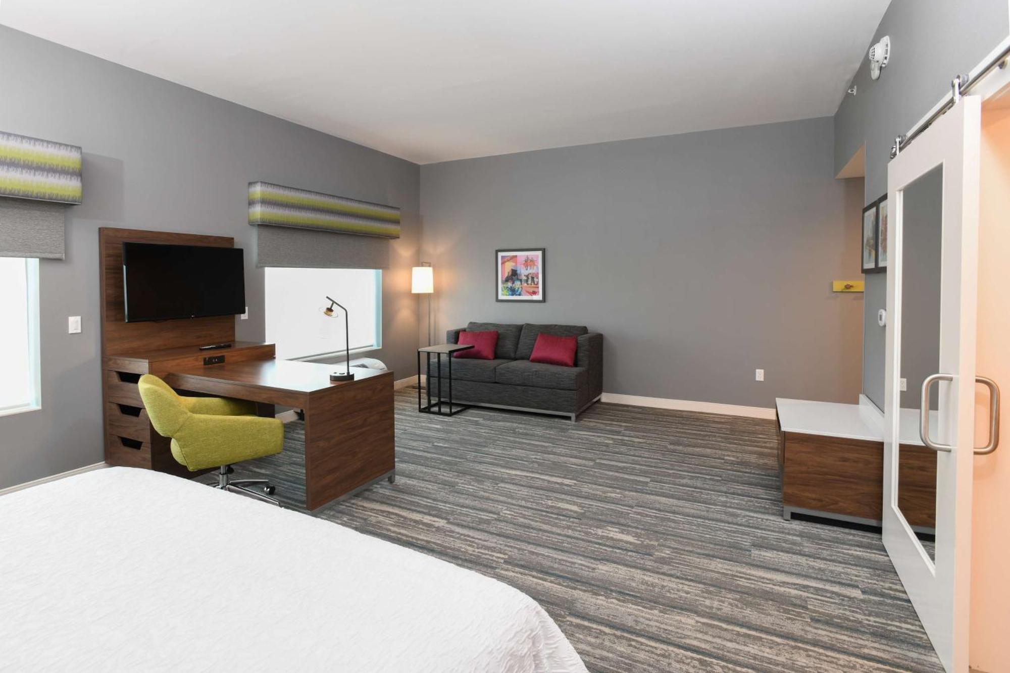 Hampton Inn & Suites Cincinnati Liberty Township West Chester Bagian luar foto