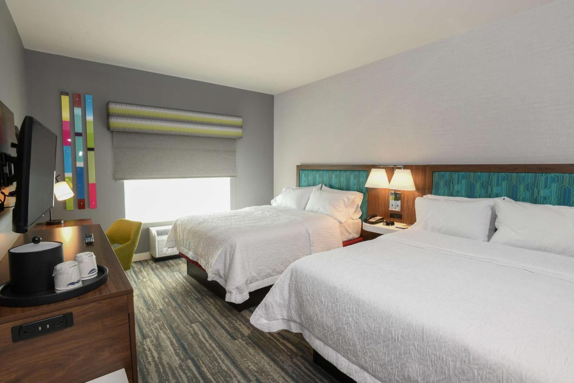 Hampton Inn & Suites Cincinnati Liberty Township West Chester Bagian luar foto