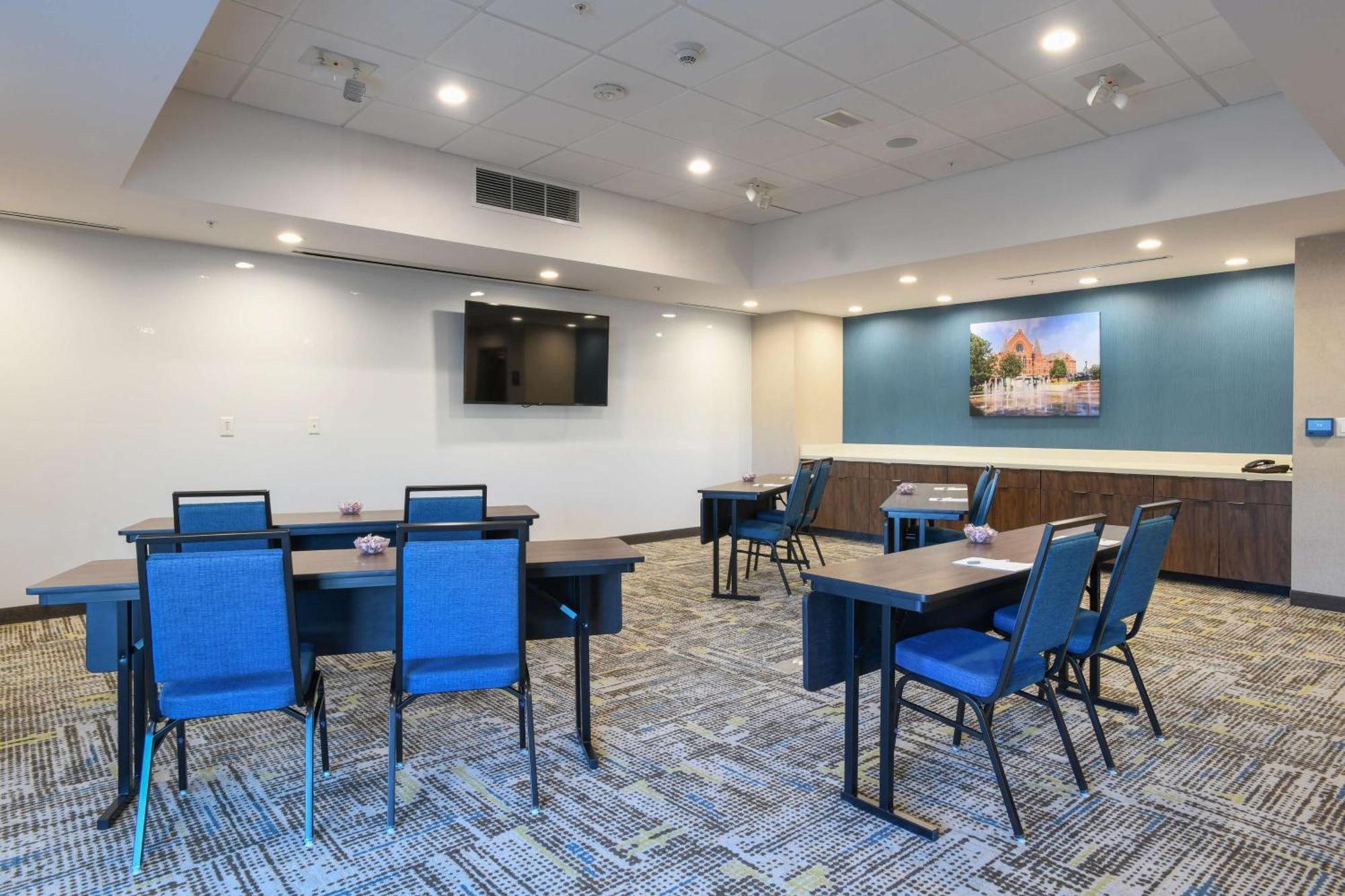 Hampton Inn & Suites Cincinnati Liberty Township West Chester Bagian luar foto