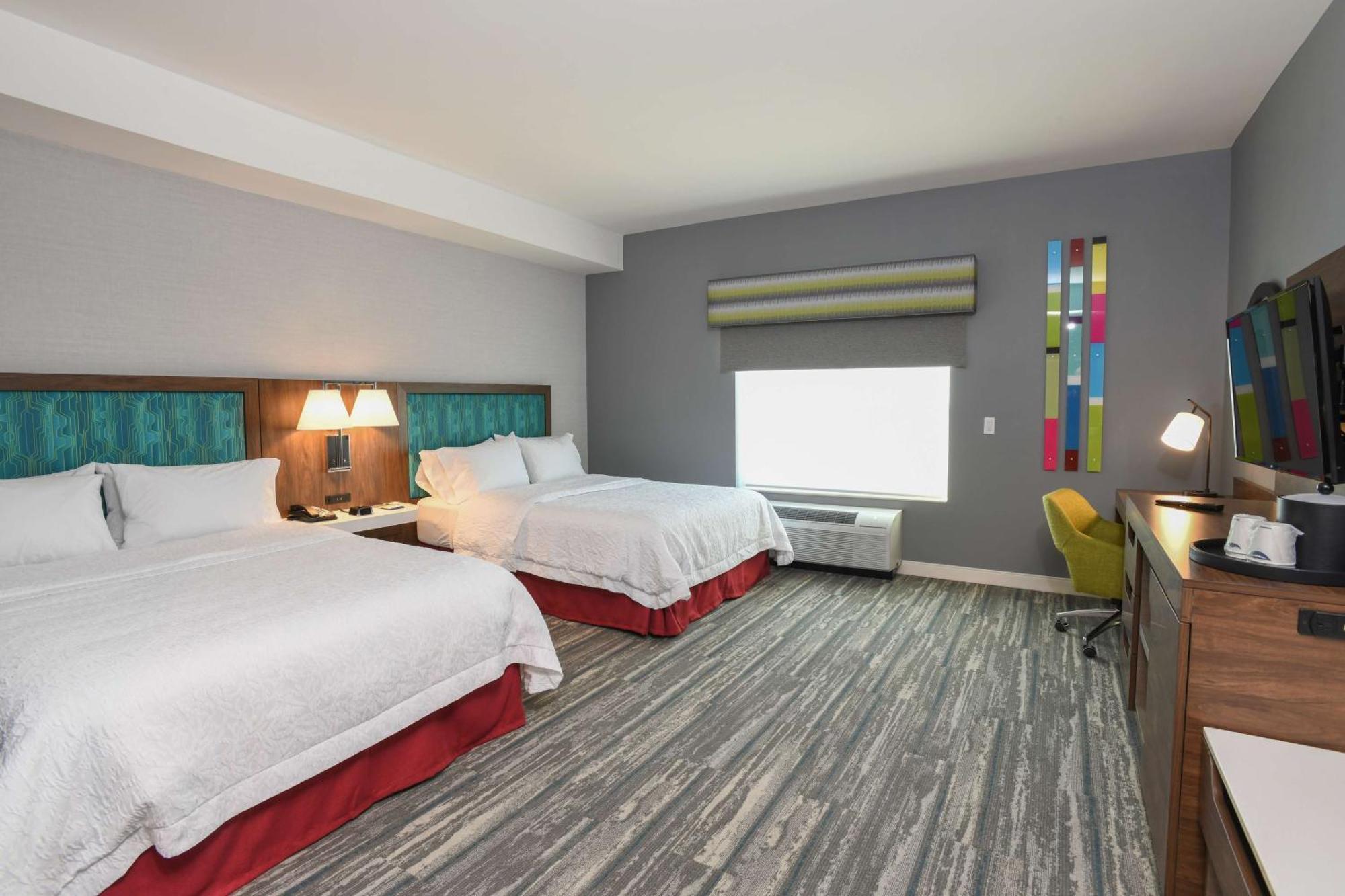 Hampton Inn & Suites Cincinnati Liberty Township West Chester Bagian luar foto