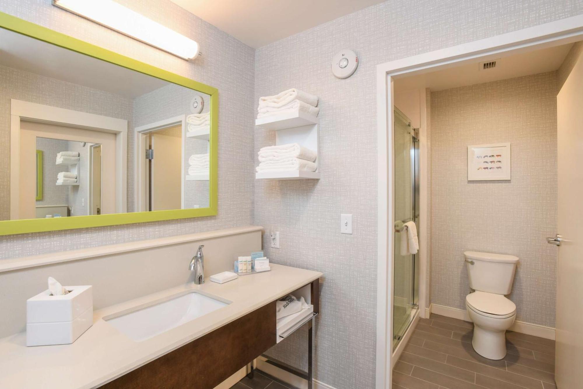 Hampton Inn & Suites Cincinnati Liberty Township West Chester Bagian luar foto