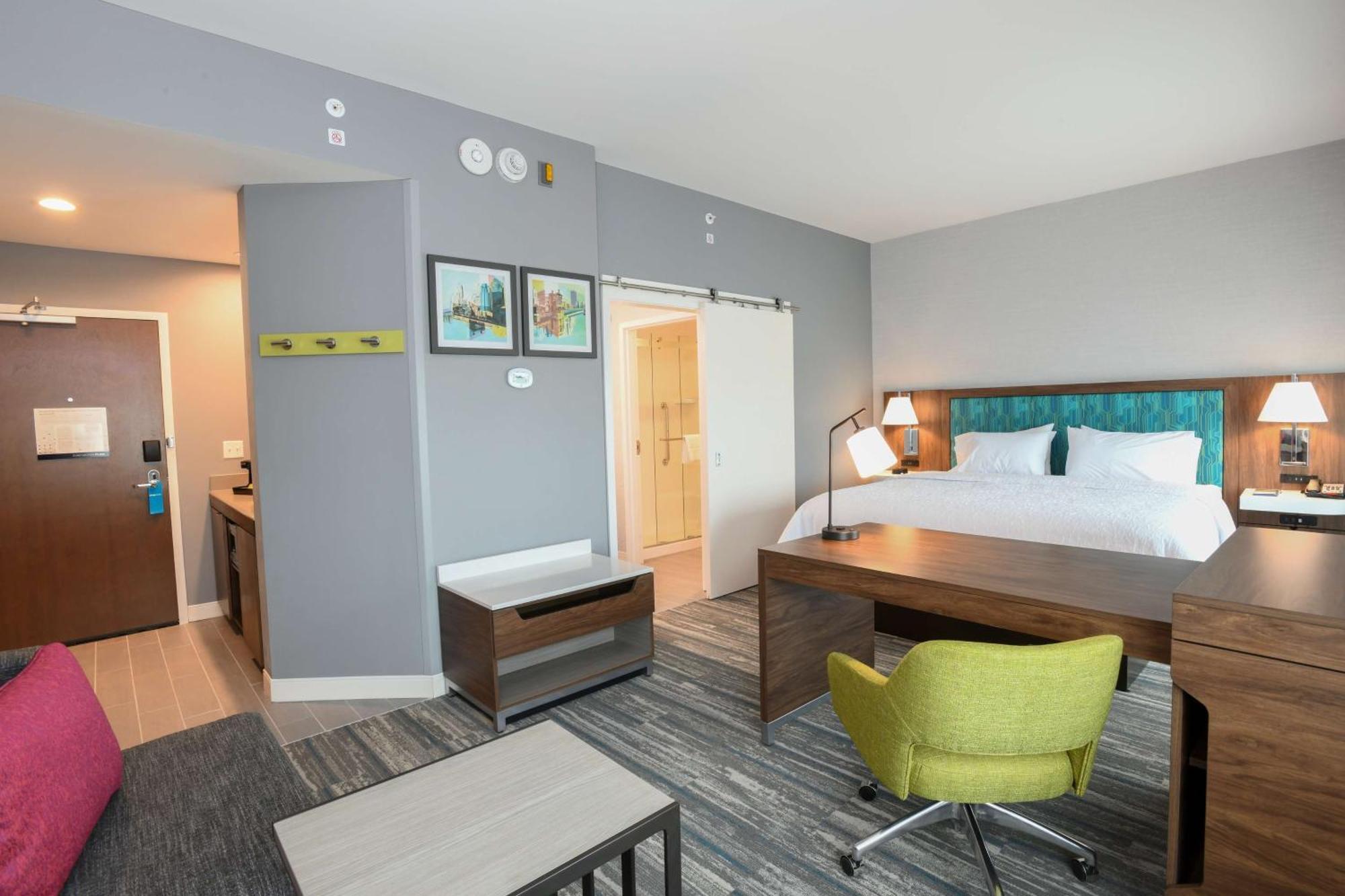 Hampton Inn & Suites Cincinnati Liberty Township West Chester Bagian luar foto