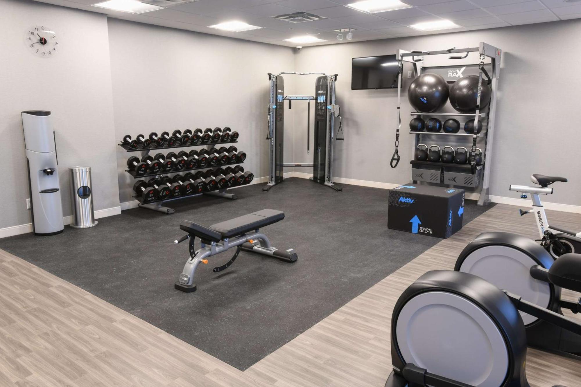 Hampton Inn & Suites Cincinnati Liberty Township West Chester Bagian luar foto