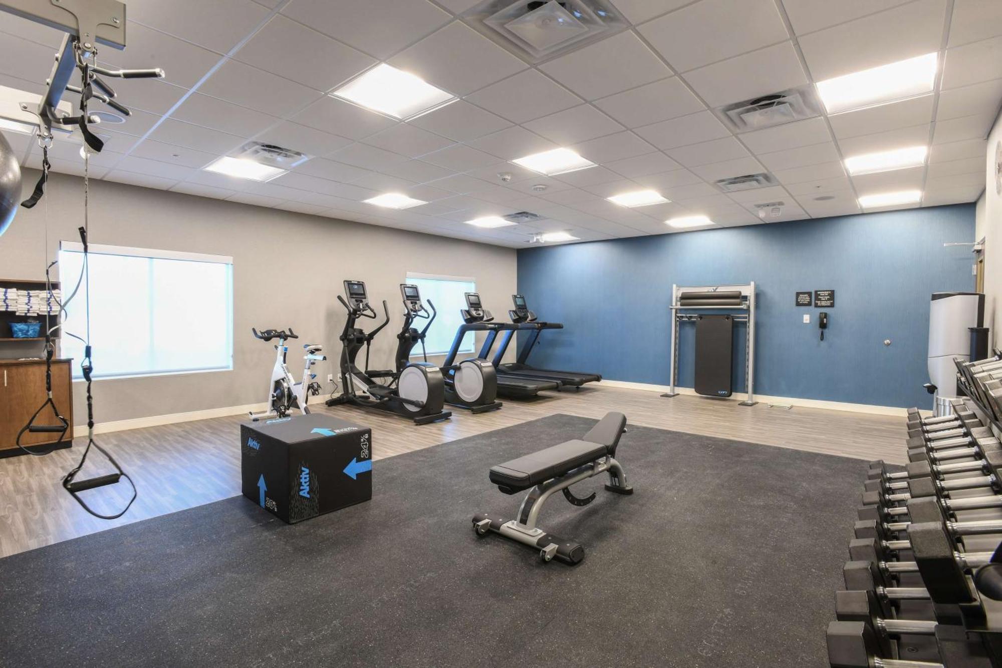 Hampton Inn & Suites Cincinnati Liberty Township West Chester Bagian luar foto