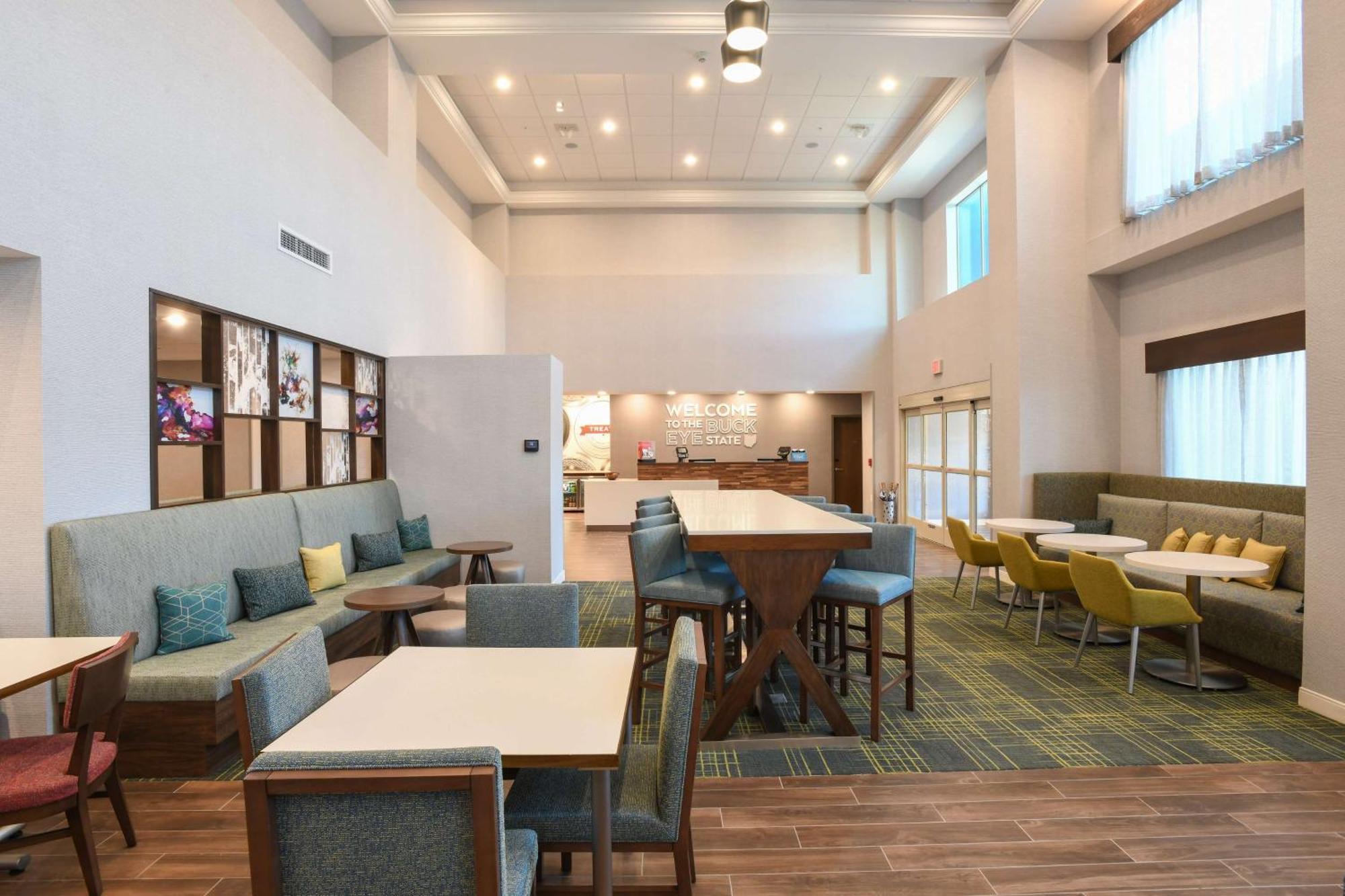 Hampton Inn & Suites Cincinnati Liberty Township West Chester Bagian luar foto