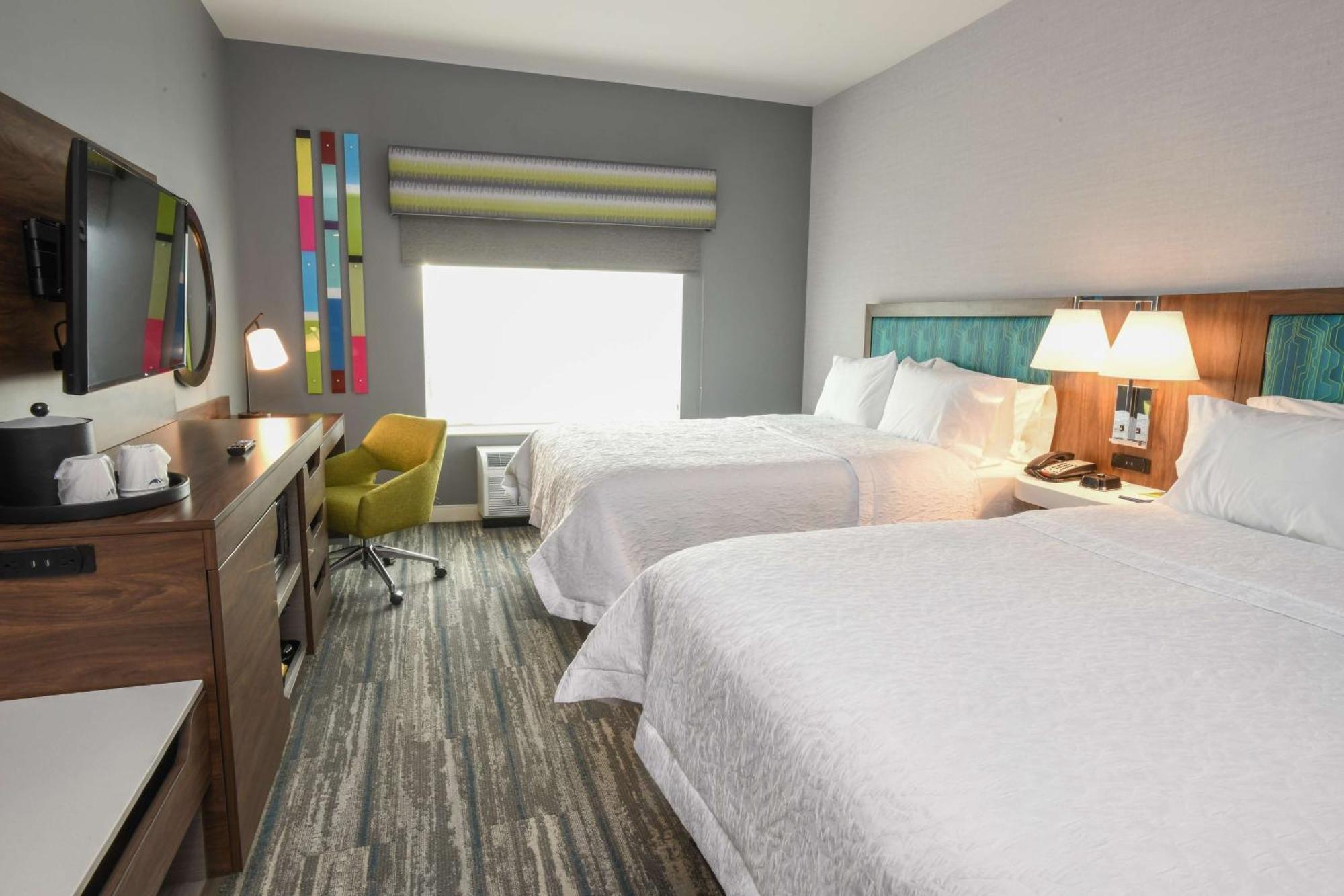 Hampton Inn & Suites Cincinnati Liberty Township West Chester Bagian luar foto